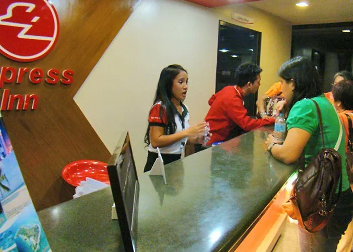 여관 Express Mactan 2*