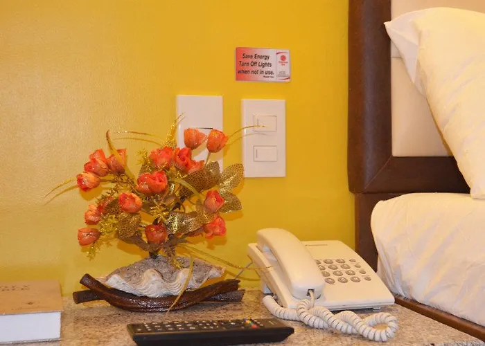 Express Mactan 여관